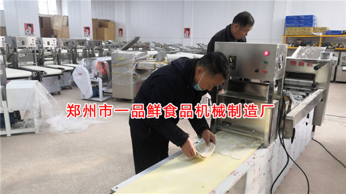 設(shè)備調(diào)試客戶(hù)親手操作所夠設(shè)備